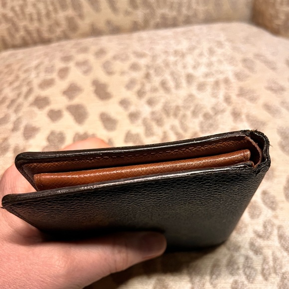 Louis Vuitton bifold men’s wallet - Picture 10 of 13